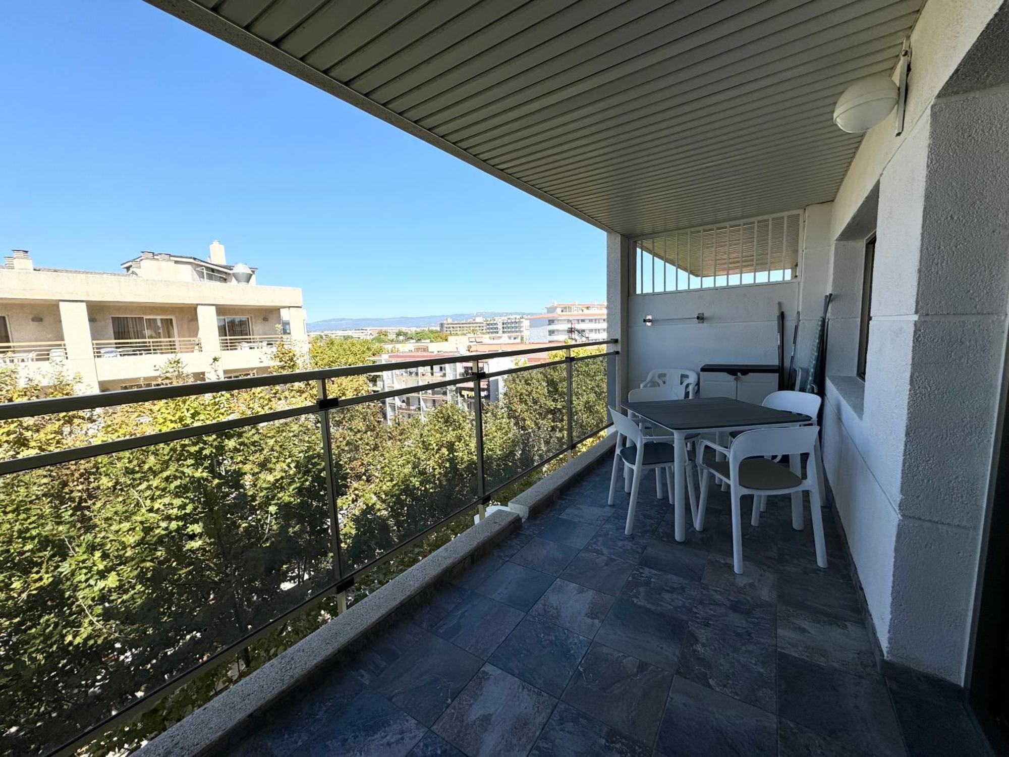 Apartsalou Michelangelo Kültér fotó